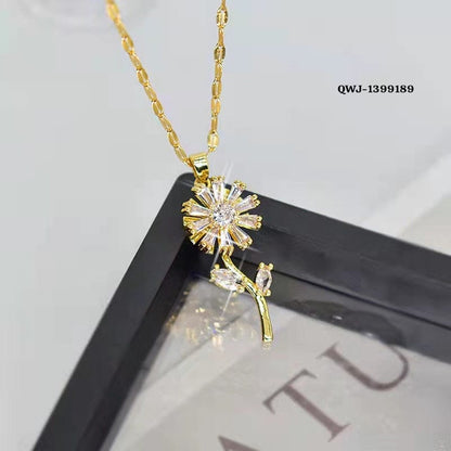Flower Rotation Pendant Necklace – Golden